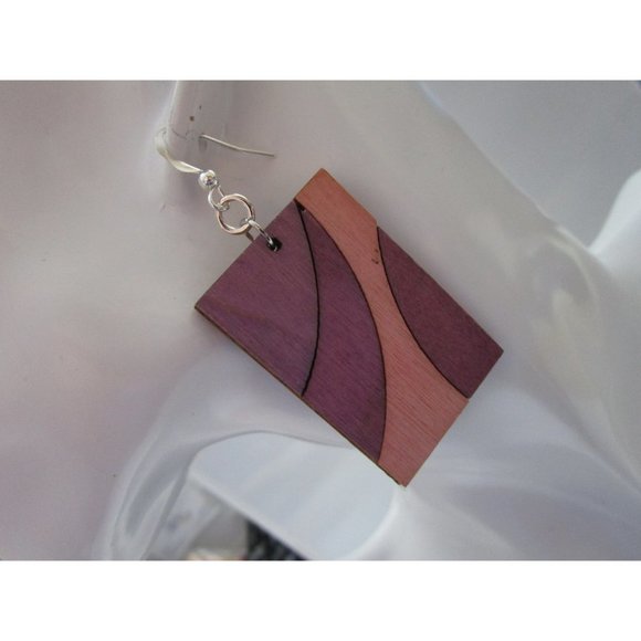 Pink and purple rectangle wooden earring - painted boho earrings stainless posts - Picture 4 of 8